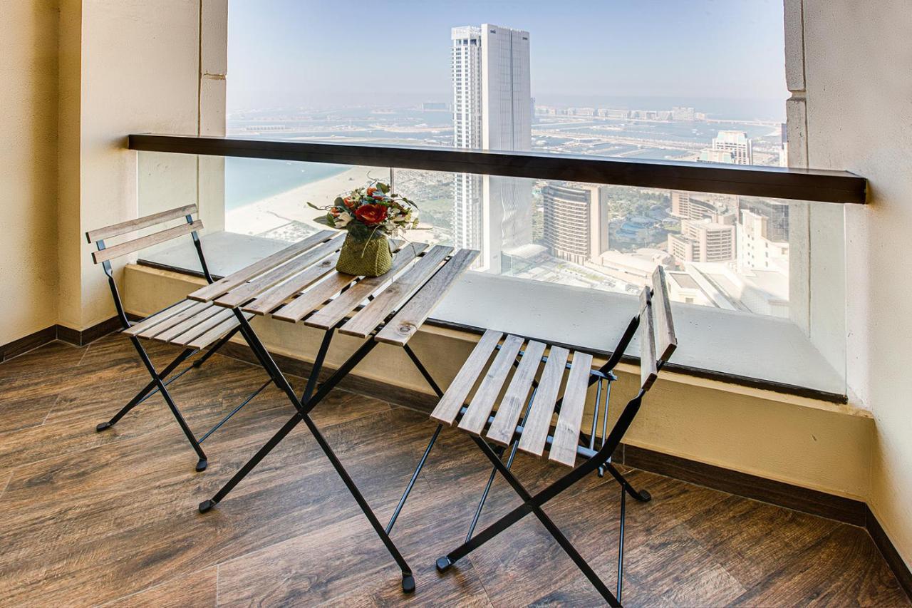 Stunning Sea View Apartment In Jbr Dubai Exterior photo